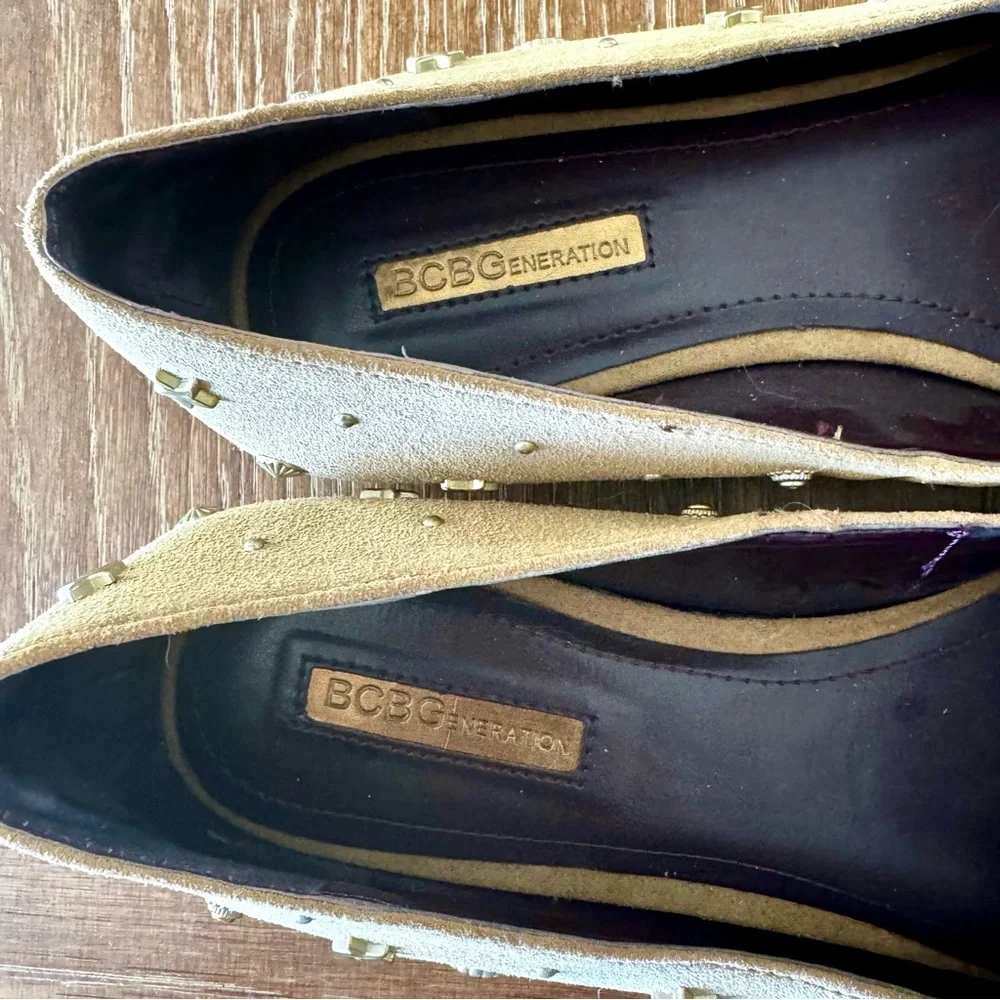 BCBGeneration tan suede Nikkola flats 8.5 - Picture 8 of 13